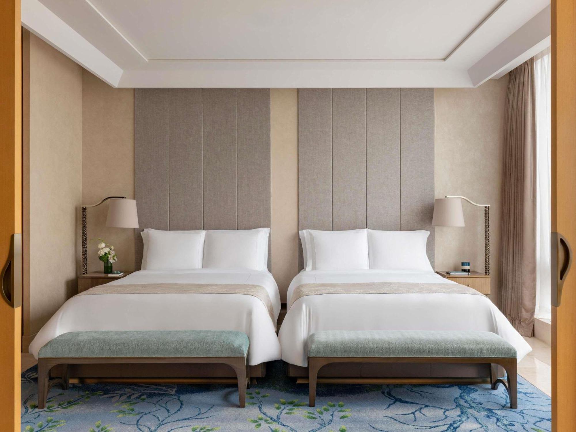 Raffles Twin Room