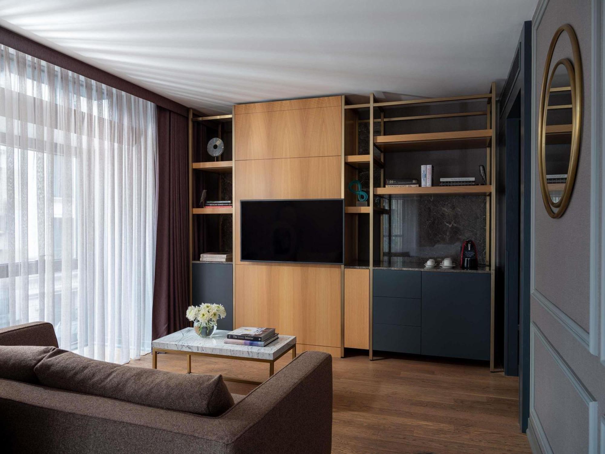 Junior King Suite Club Millesime Access