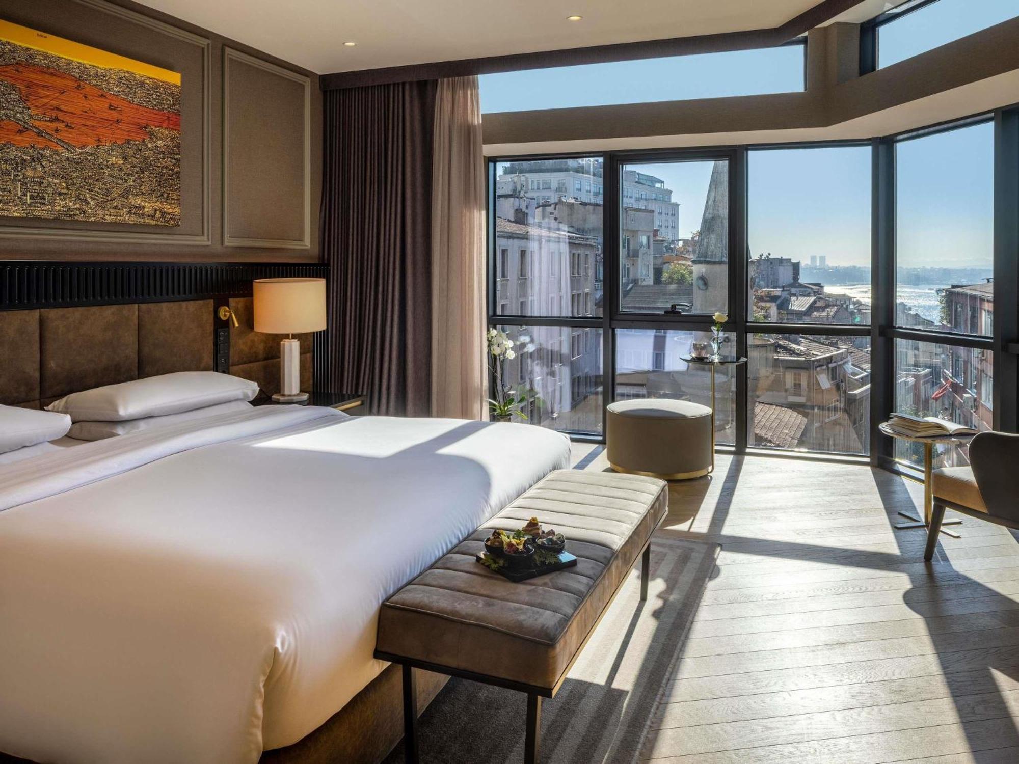 Junior King Suite Club Millesime Access