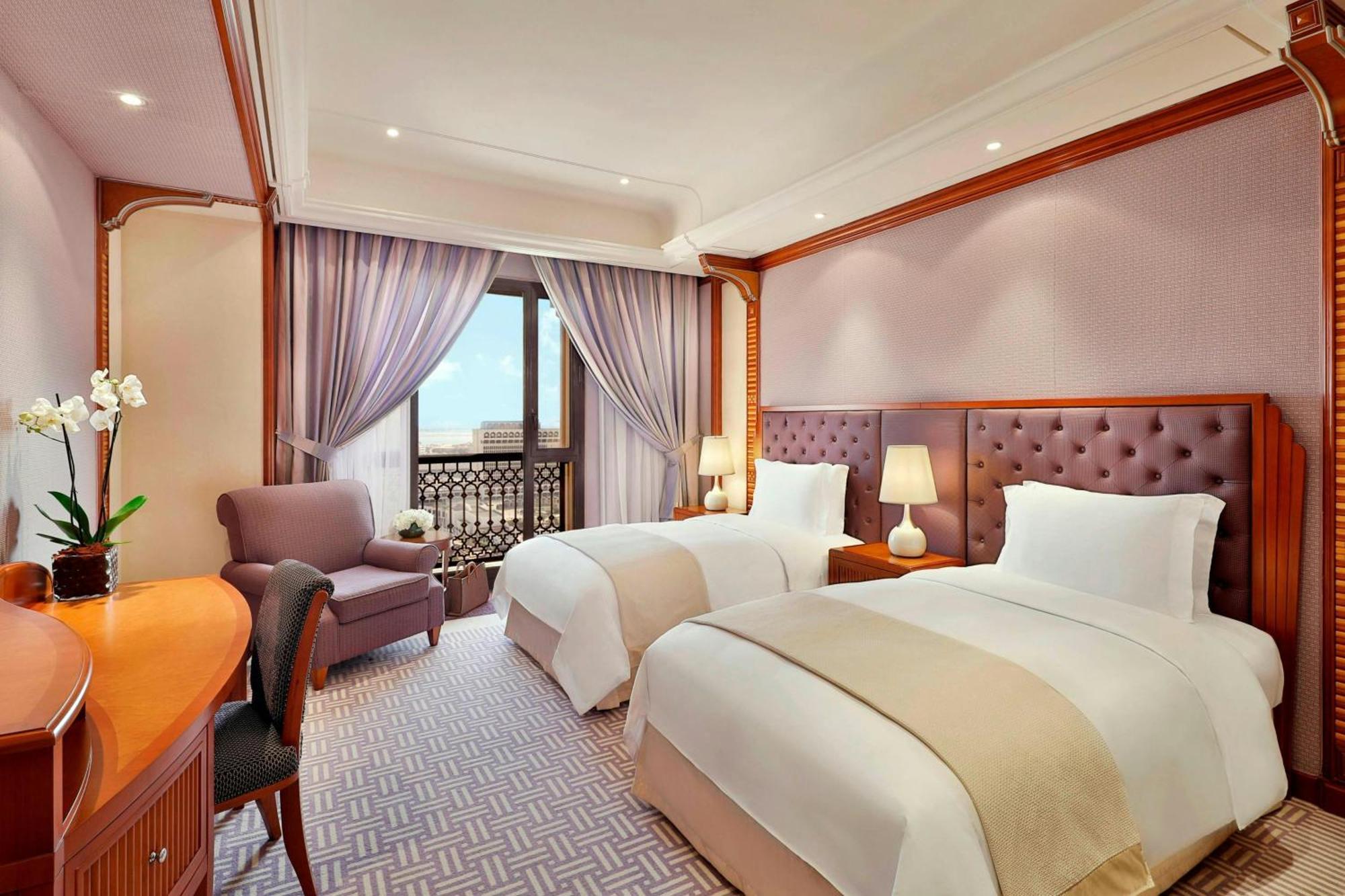 Deluxe Room 2 Twin or Single Beds City View