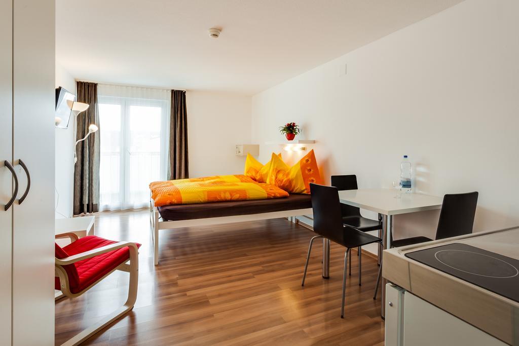 Standard Apartment,190780669:JPEG