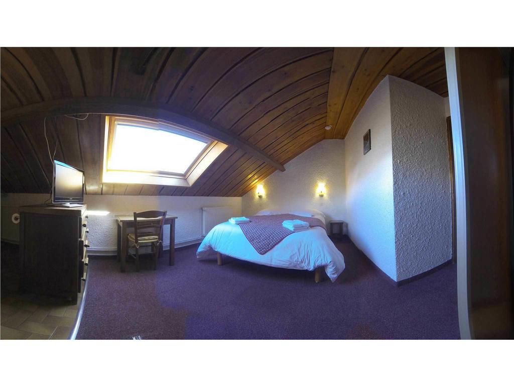 Standard Double Room,271965517:JPEG