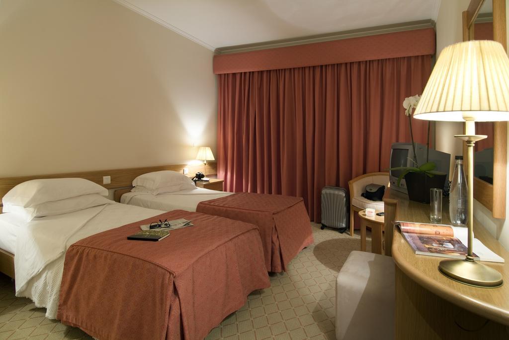Triple Room,207669508:JPEG