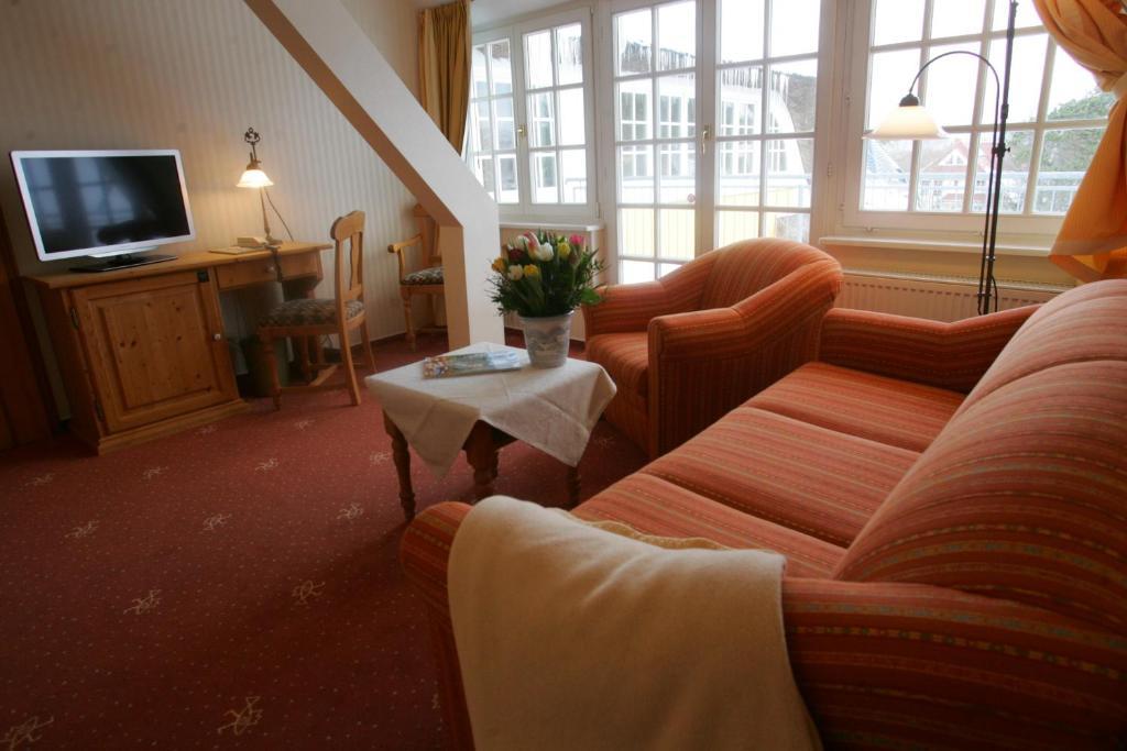 Junior Suite,25298001:JPEG