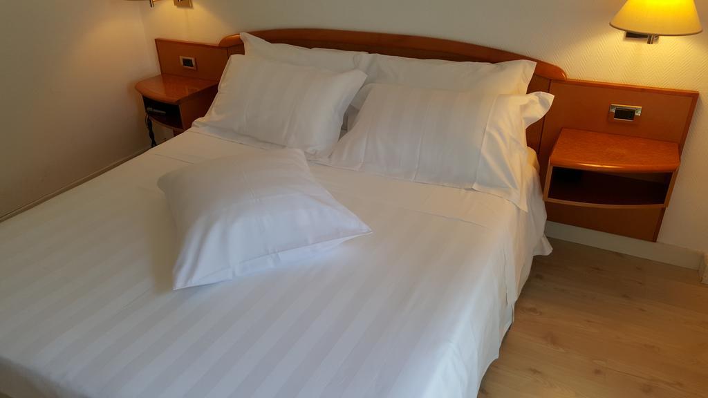 Deluxe Double Room Balcony