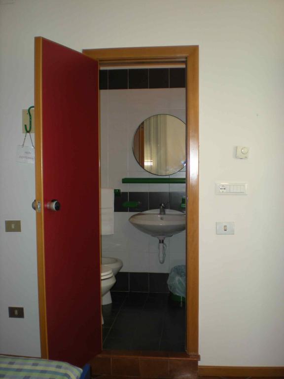 Double or Twin Room,846772298:JPEG