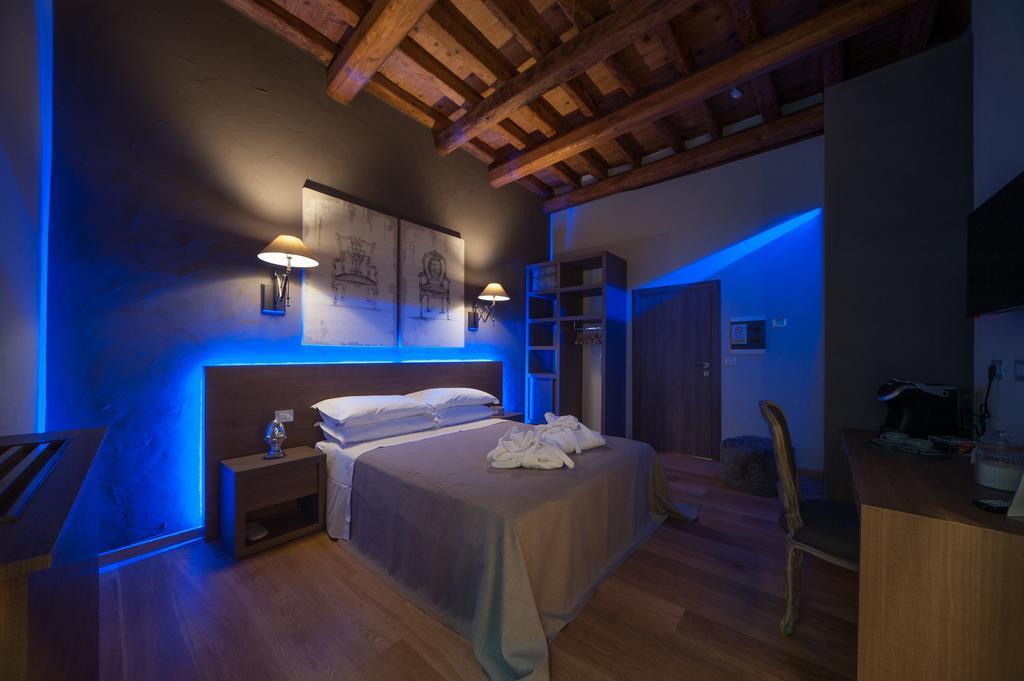 Deluxe Double Room Balcony