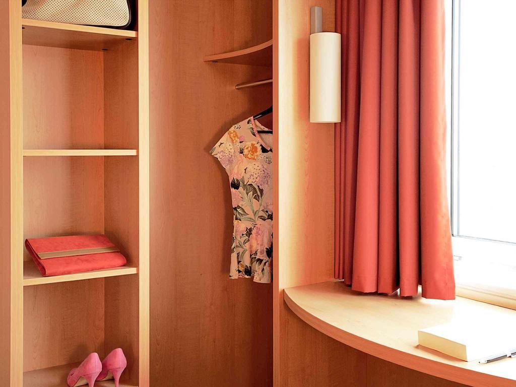 Standard Double Room,664055313:JPEG