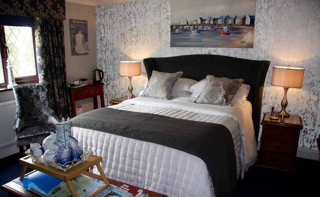 Double Room with Private Bathroom,632868744:JPEG