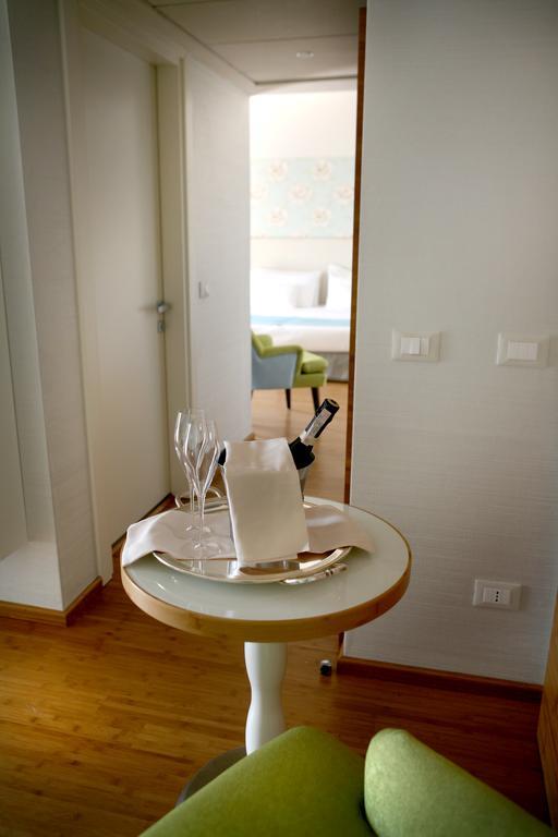 Junior Suite Lake View