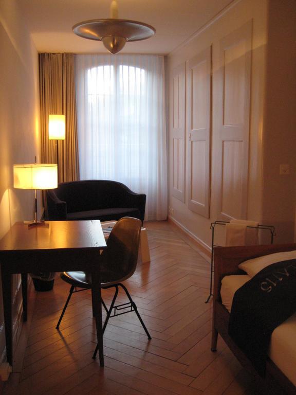 Single Room,343317265:JPEG
