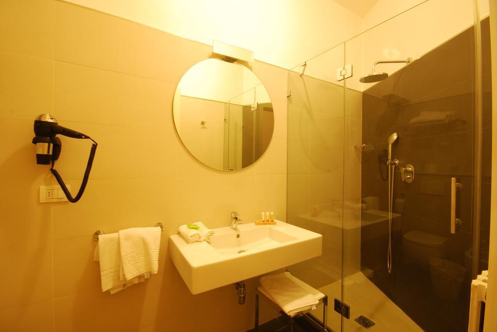 Triple Room,1328553968:JPEG