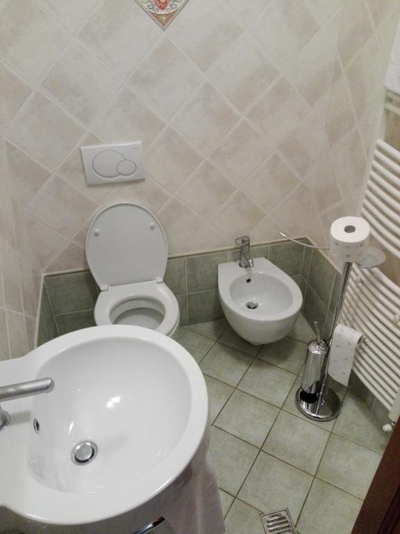 Triple Room,382414183:JPEG