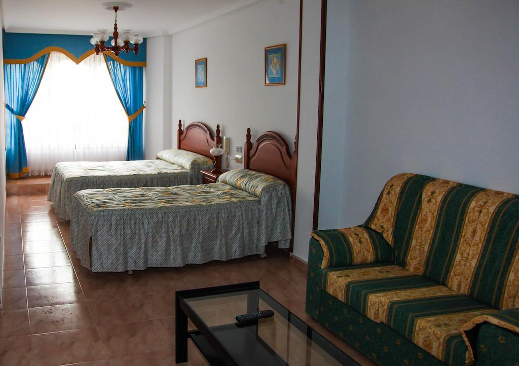 Large Twin Room