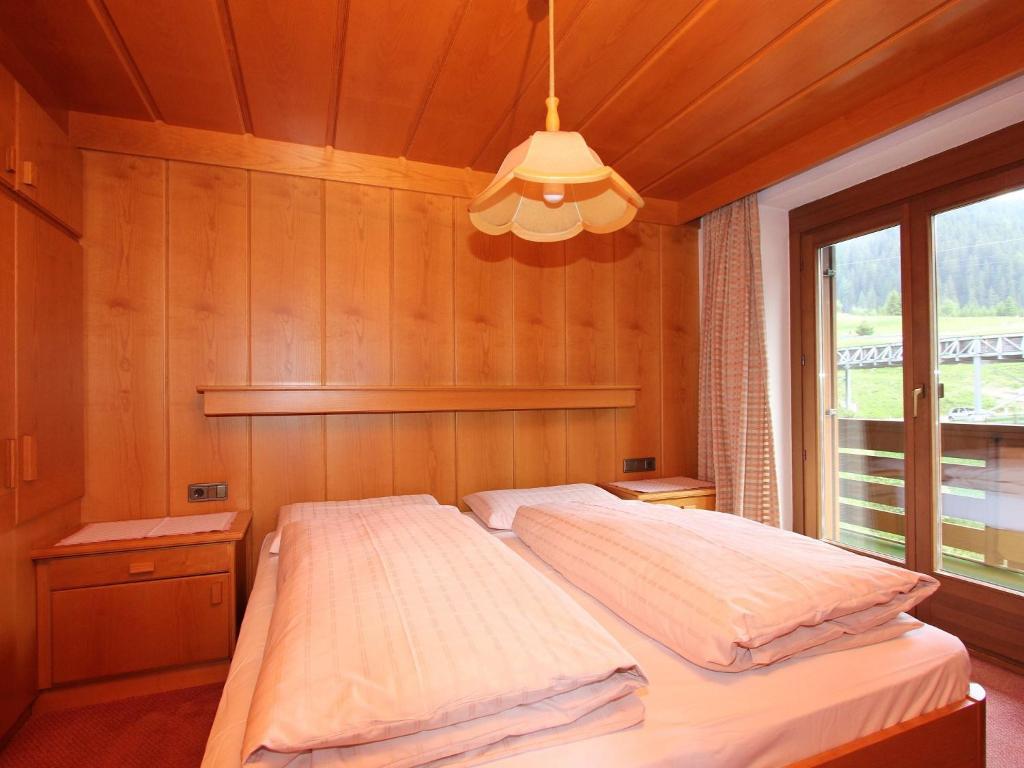One-Bedroom Apartment,39339790:JPEG