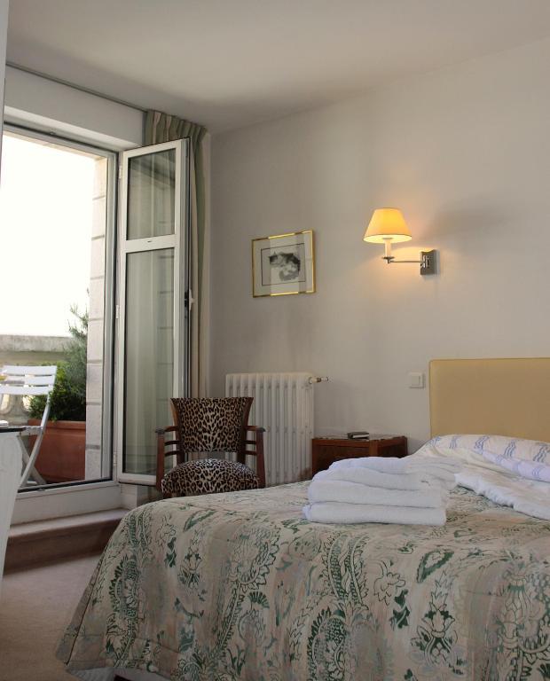Triple Room,917491237:JPEG