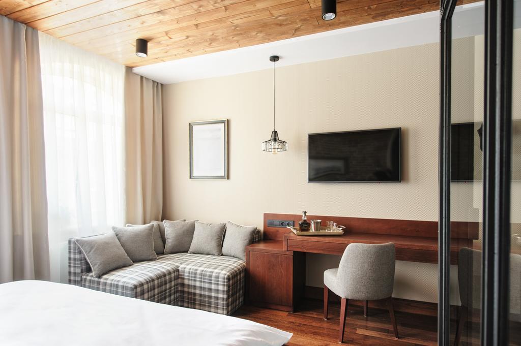 Deluxe Apartment