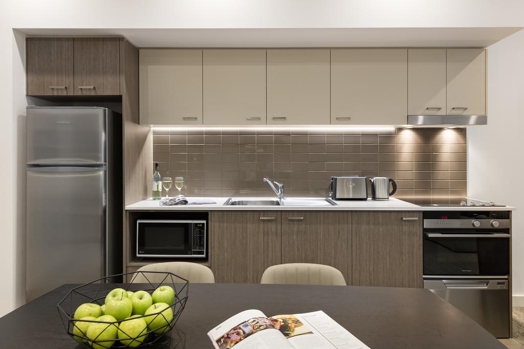 Two-Bedroom Apartment,421651200:JPEG