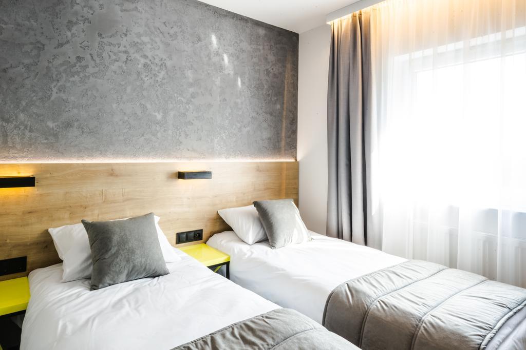 Twin Room,434568090:JPEG