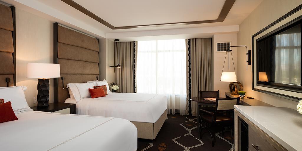 Deluxe Double Queen Room,435483012:JPEG