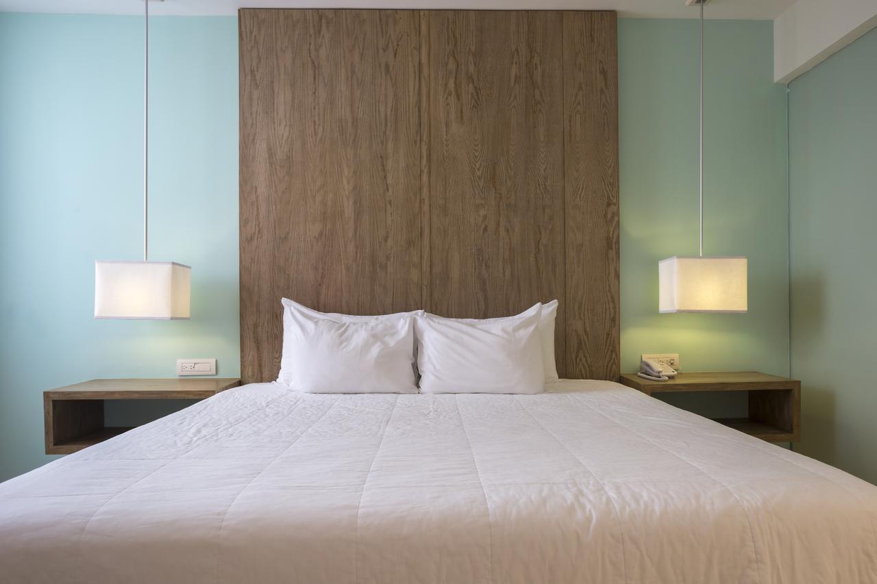 Deluxe Room,520557105:JPEG