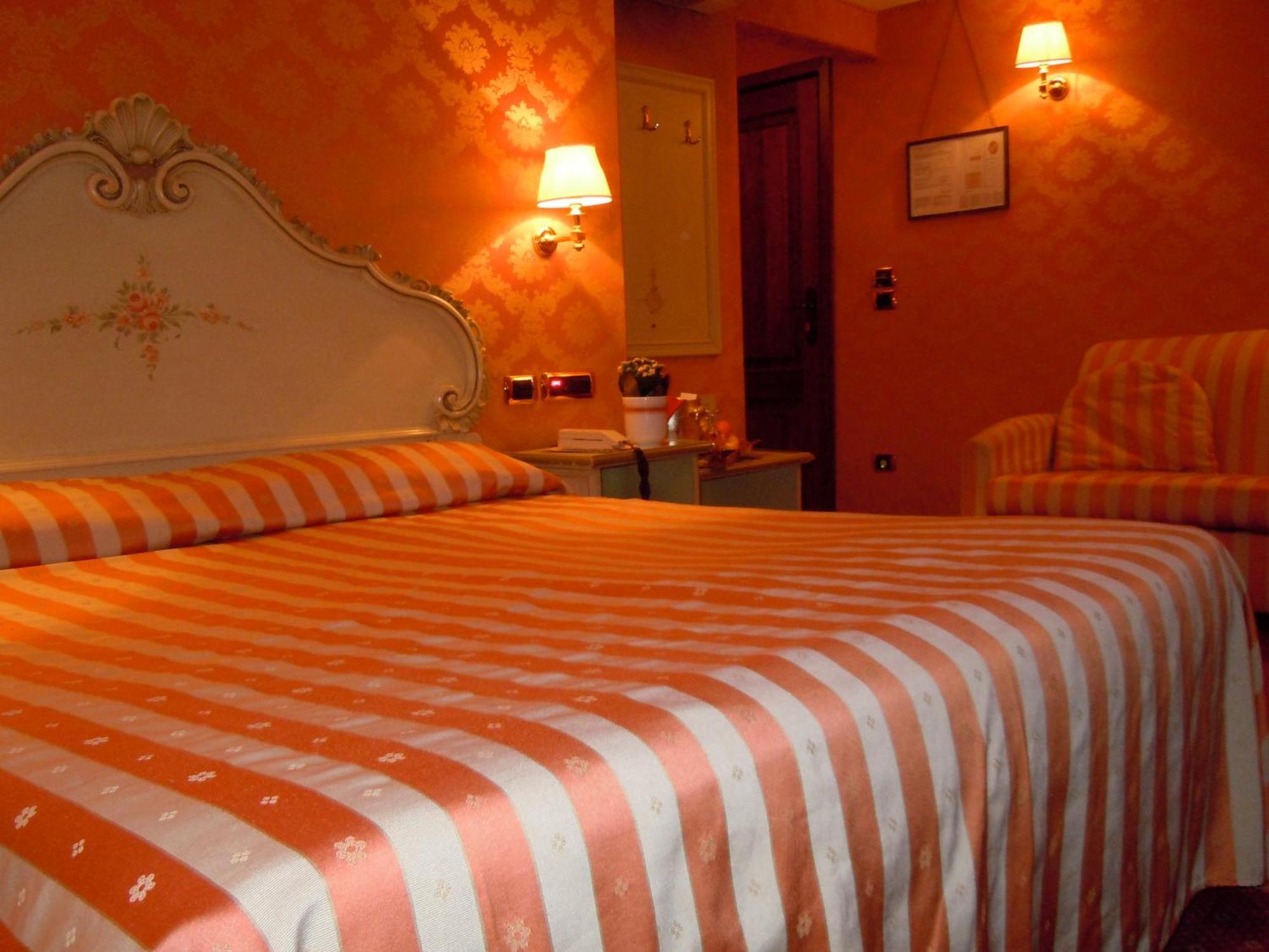 Triple Room with Private Bathroom,70993835:JPEG