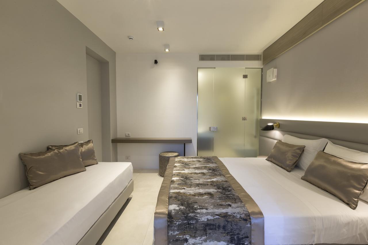 Family Room Terrace