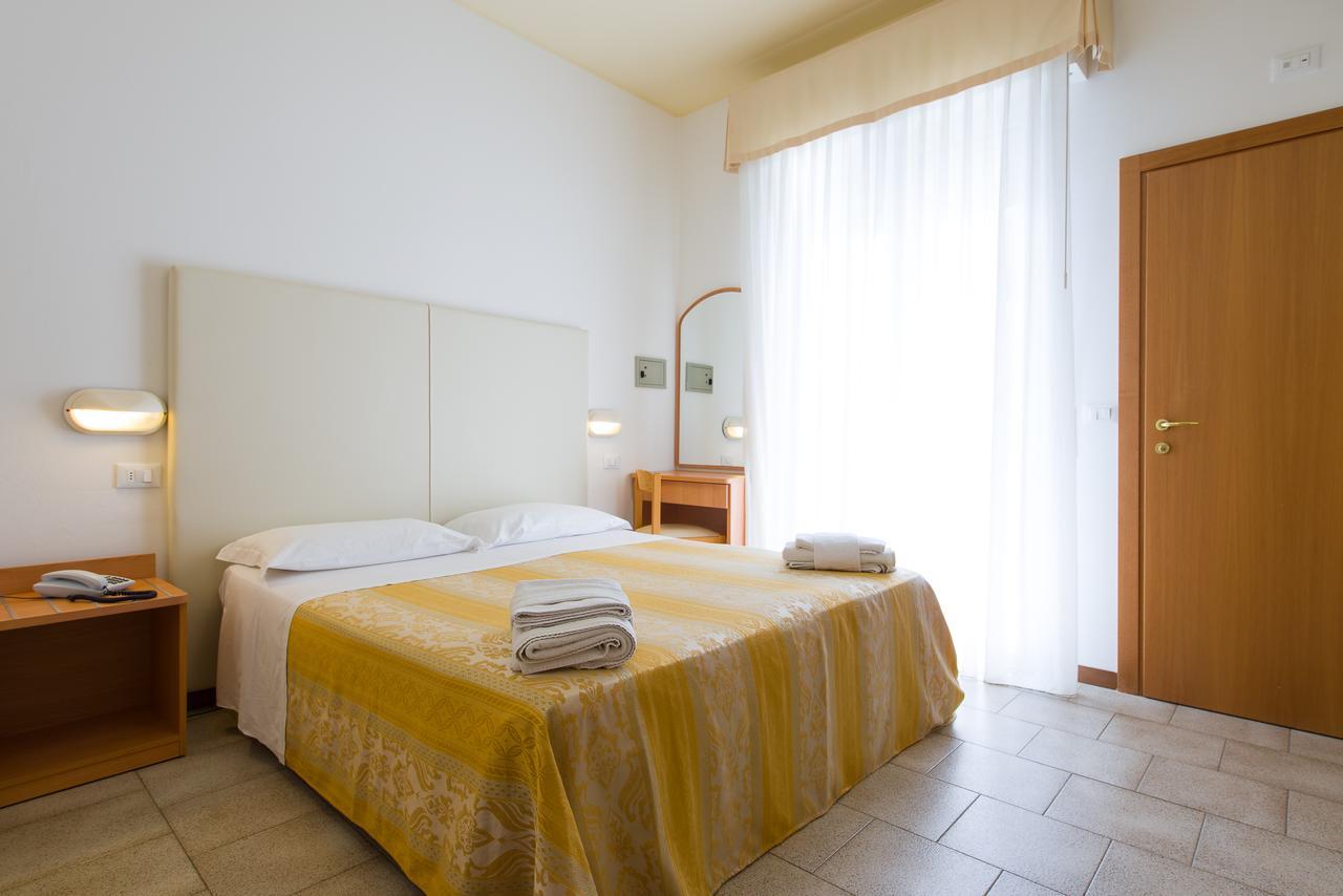 Double Room,1189331305:JPEG
