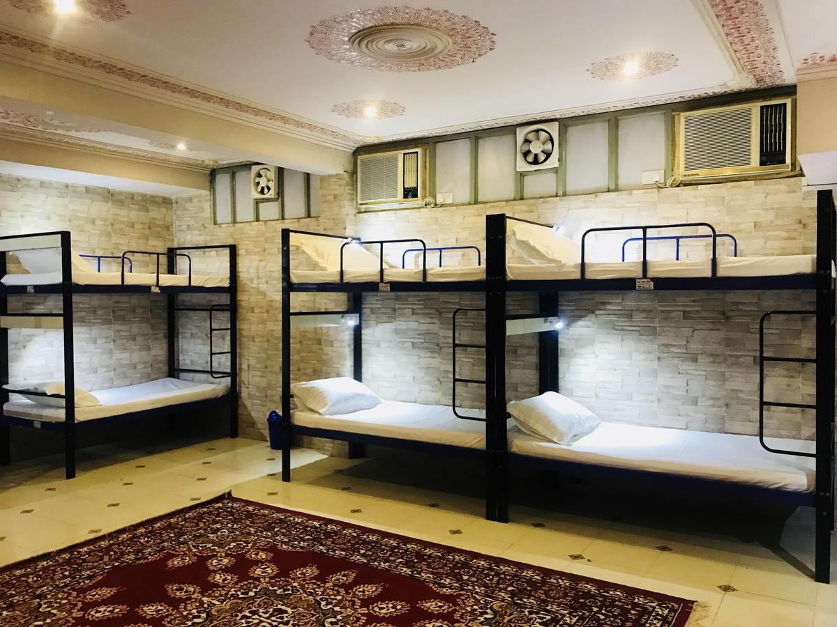Bed in 10-Bed Mixed Dormitory Room A/C,631978317:JPEG