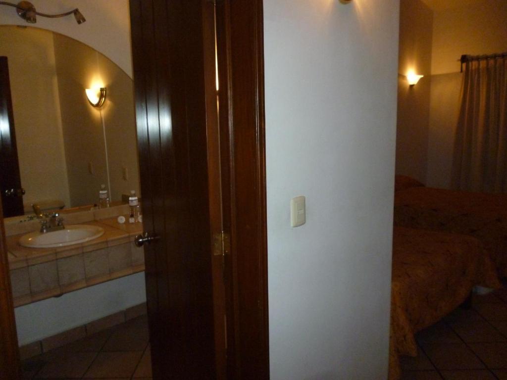 Queen Room Two Queen Beds