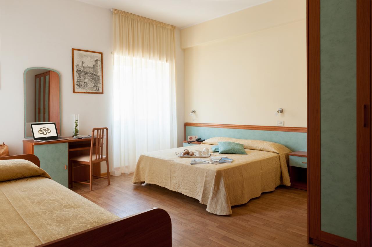 Triple Room Balcony