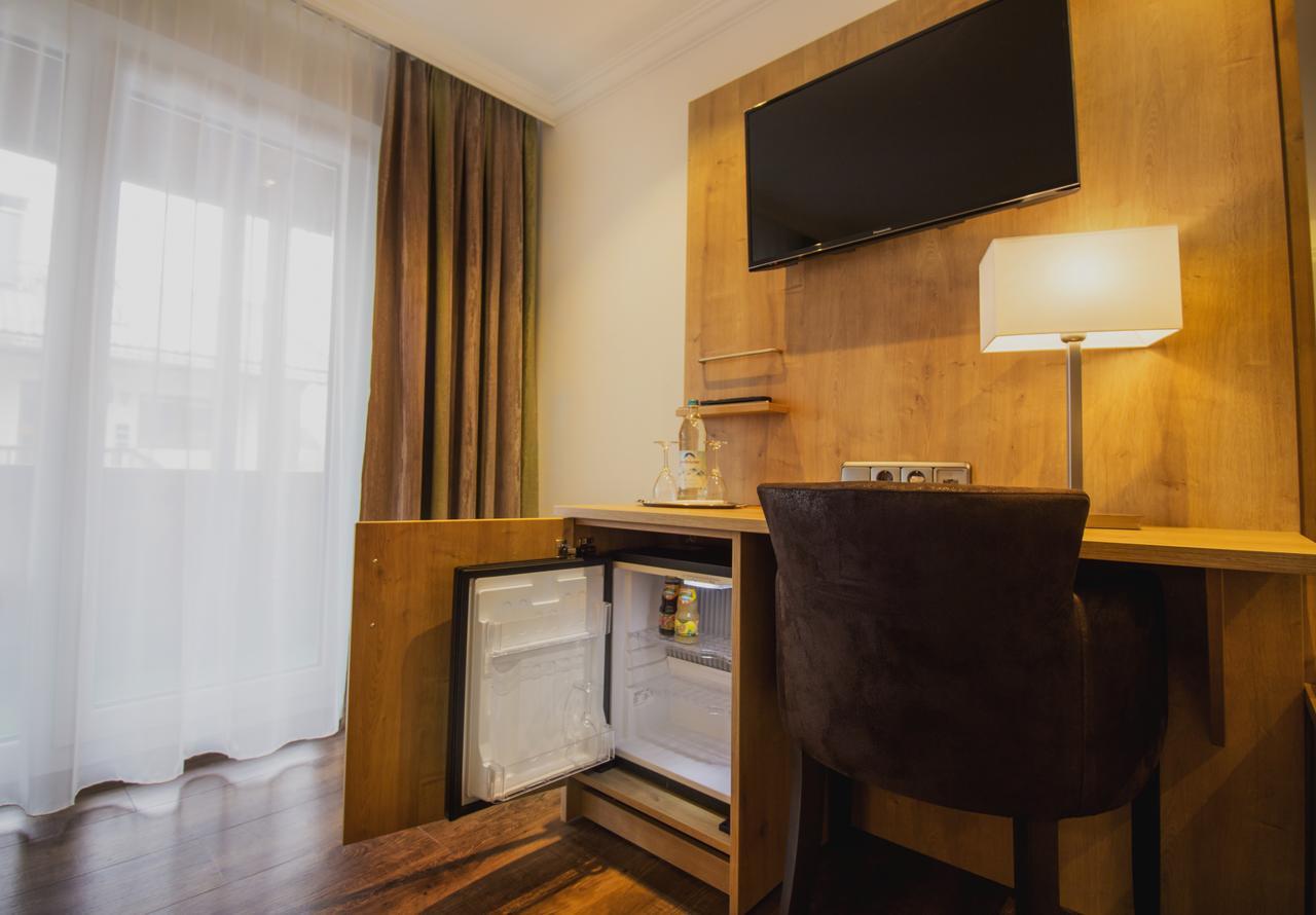 Double Room Balcony or Terrace