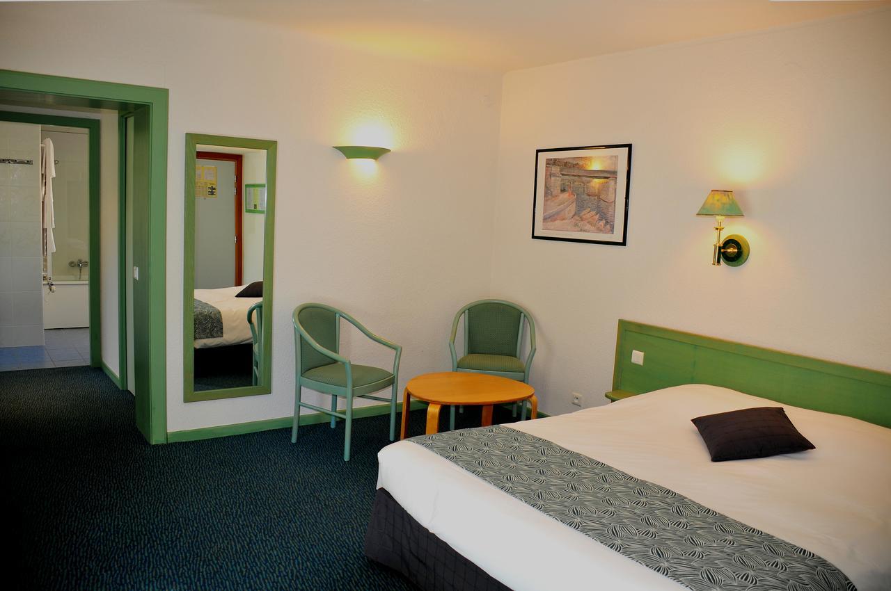 Premium Quadruple Room
