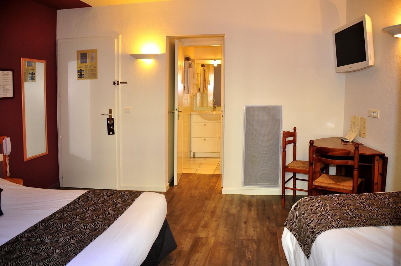Twin Room,233584813:JPEG