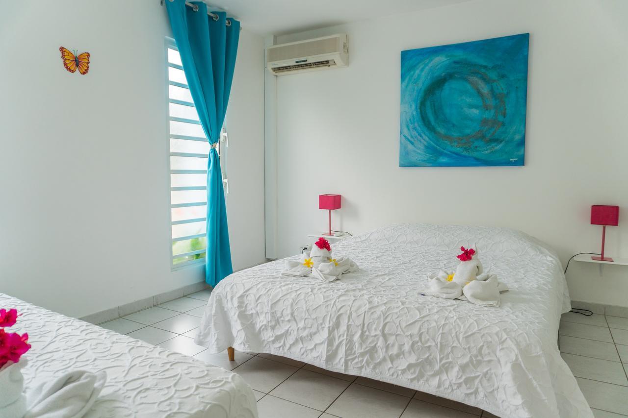 Two-Bedroom Apartment,645600501:JPEG