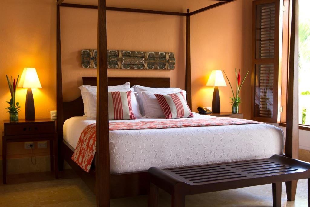 Deluxe Junior Suite,338829901:JPEG
