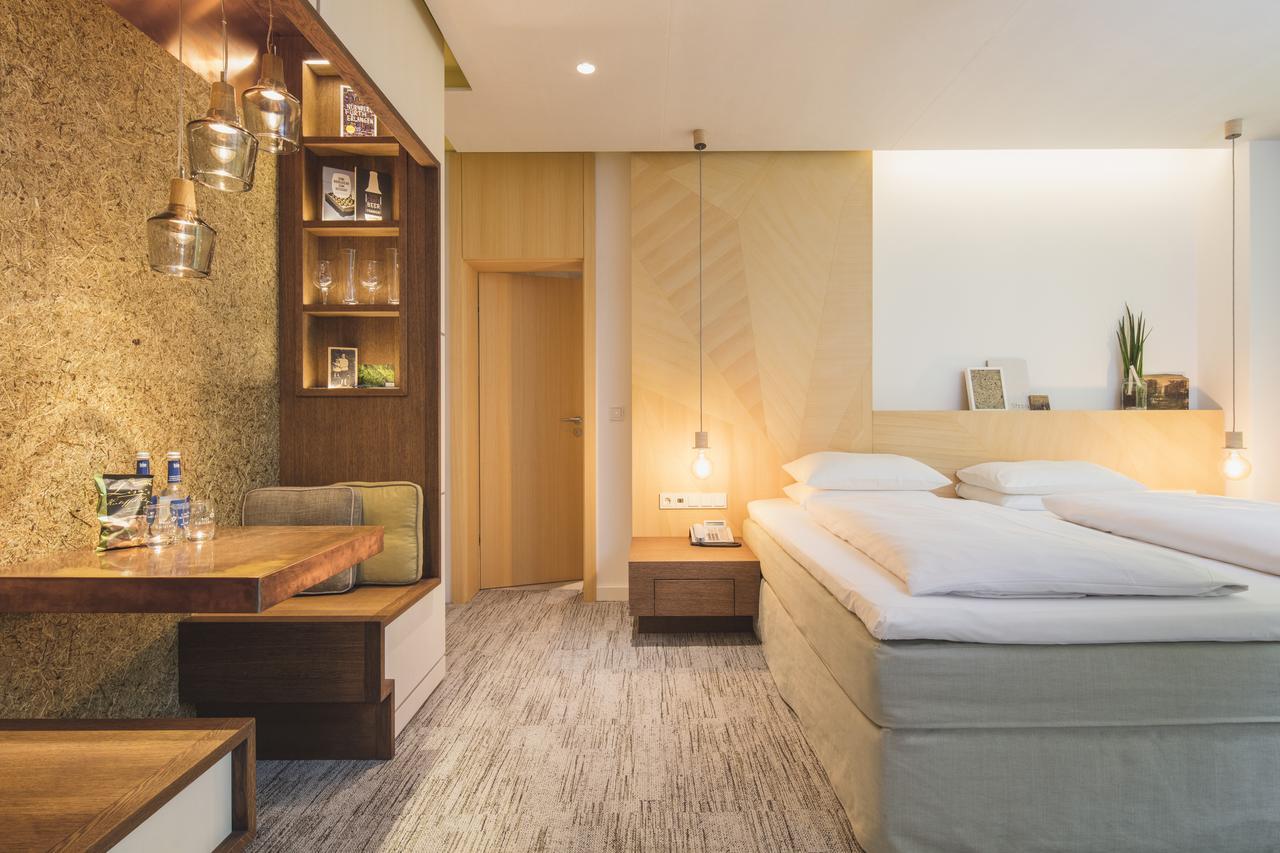 Double Room,653994498:JPEG
