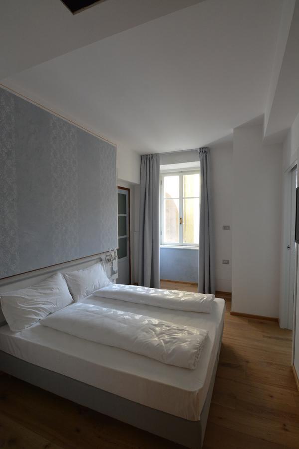 Economy Double or Twin Room,658415361:JPEG