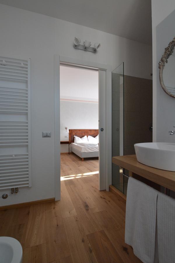 Superior Double Room,658423641:JPEG