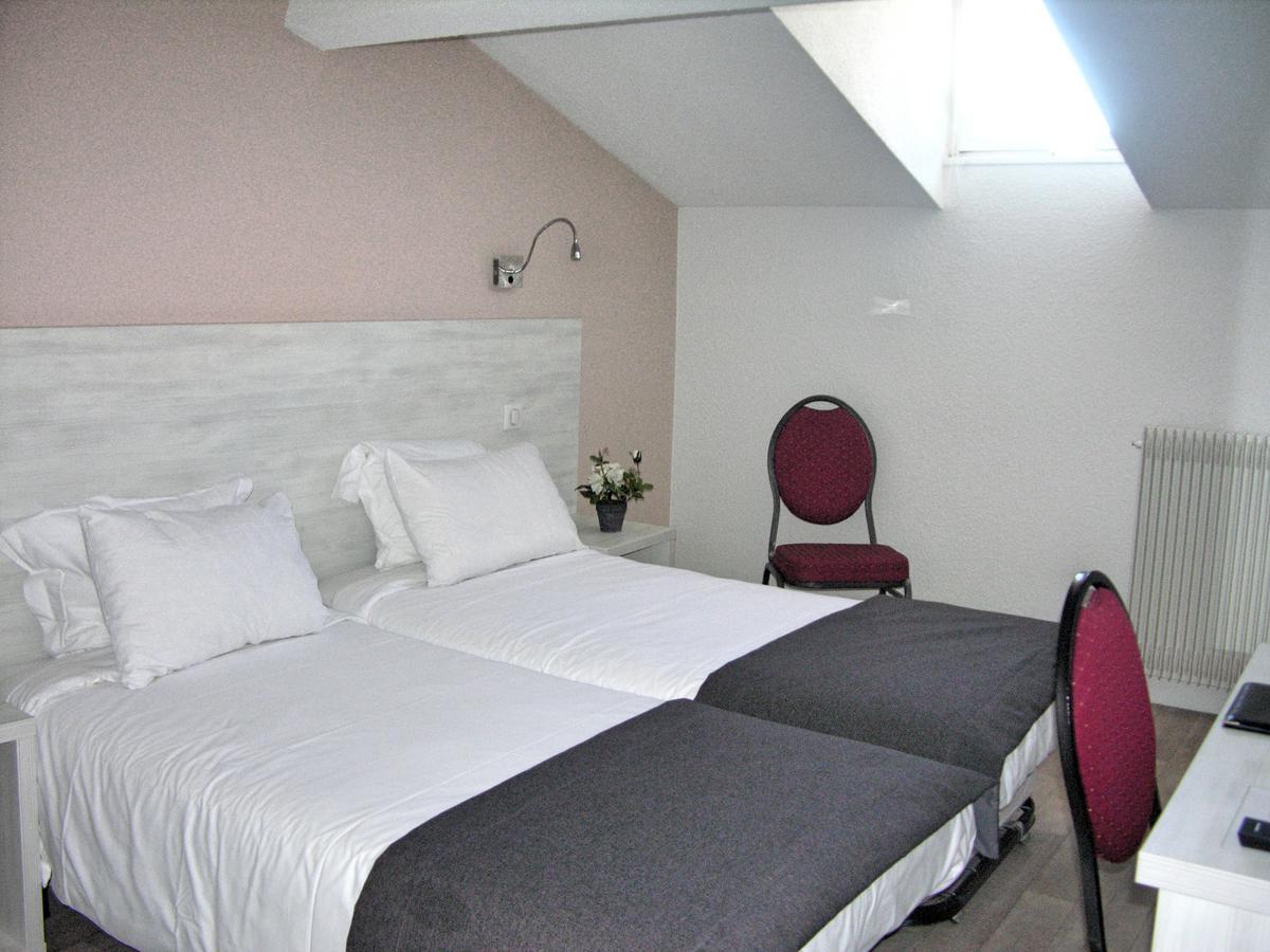 Standard Twin Room,1145816065:JPEG