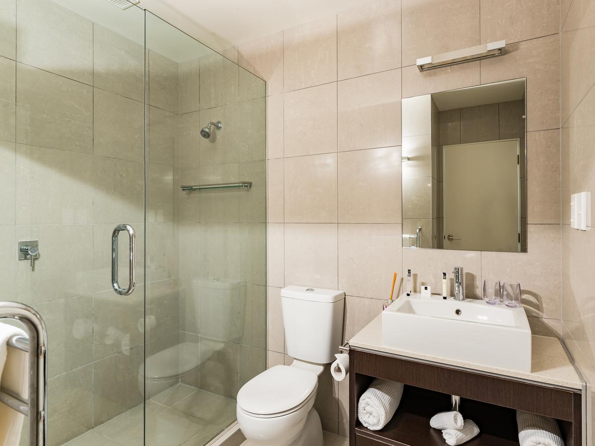 Premium Two-Bedroom Apartment Sea View