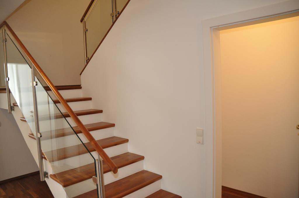 Apartment,1216729156:JPEG
