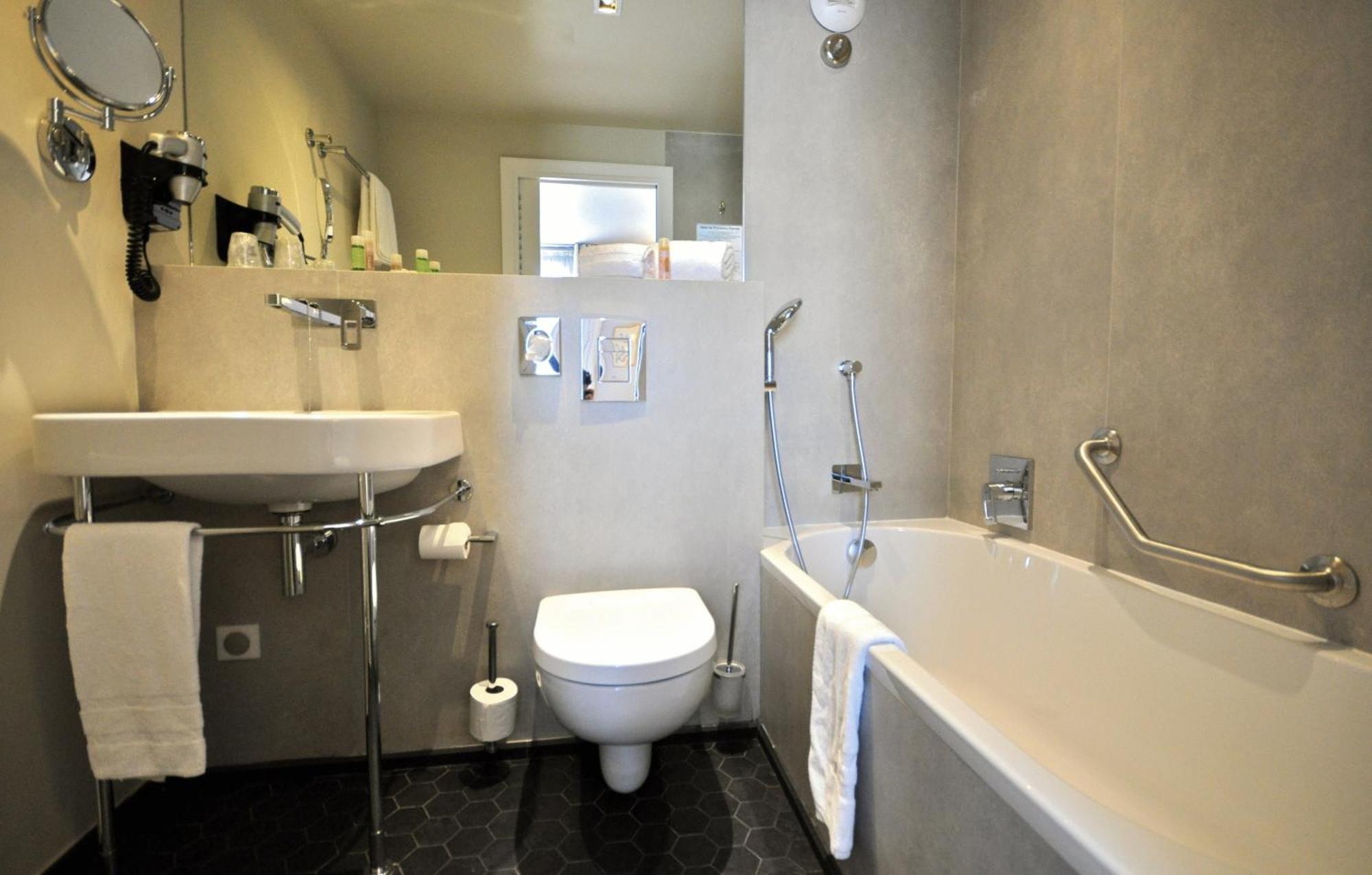 Budget Double Room without Balcony,925842604:JPEG