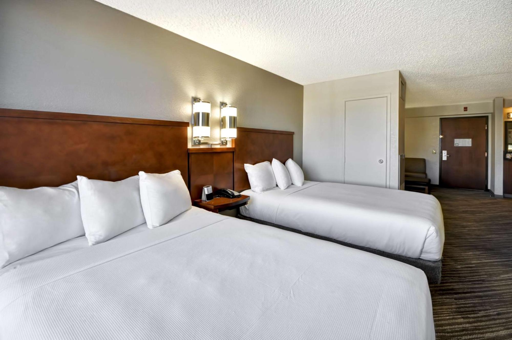 Double Room Two Double Beds Sofa bed High Floor,1275523354:JPEG