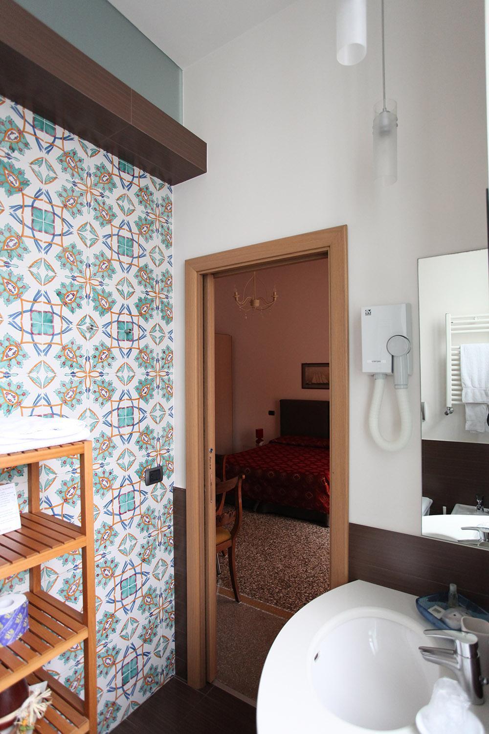Deluxe Room,687469776:JPEG