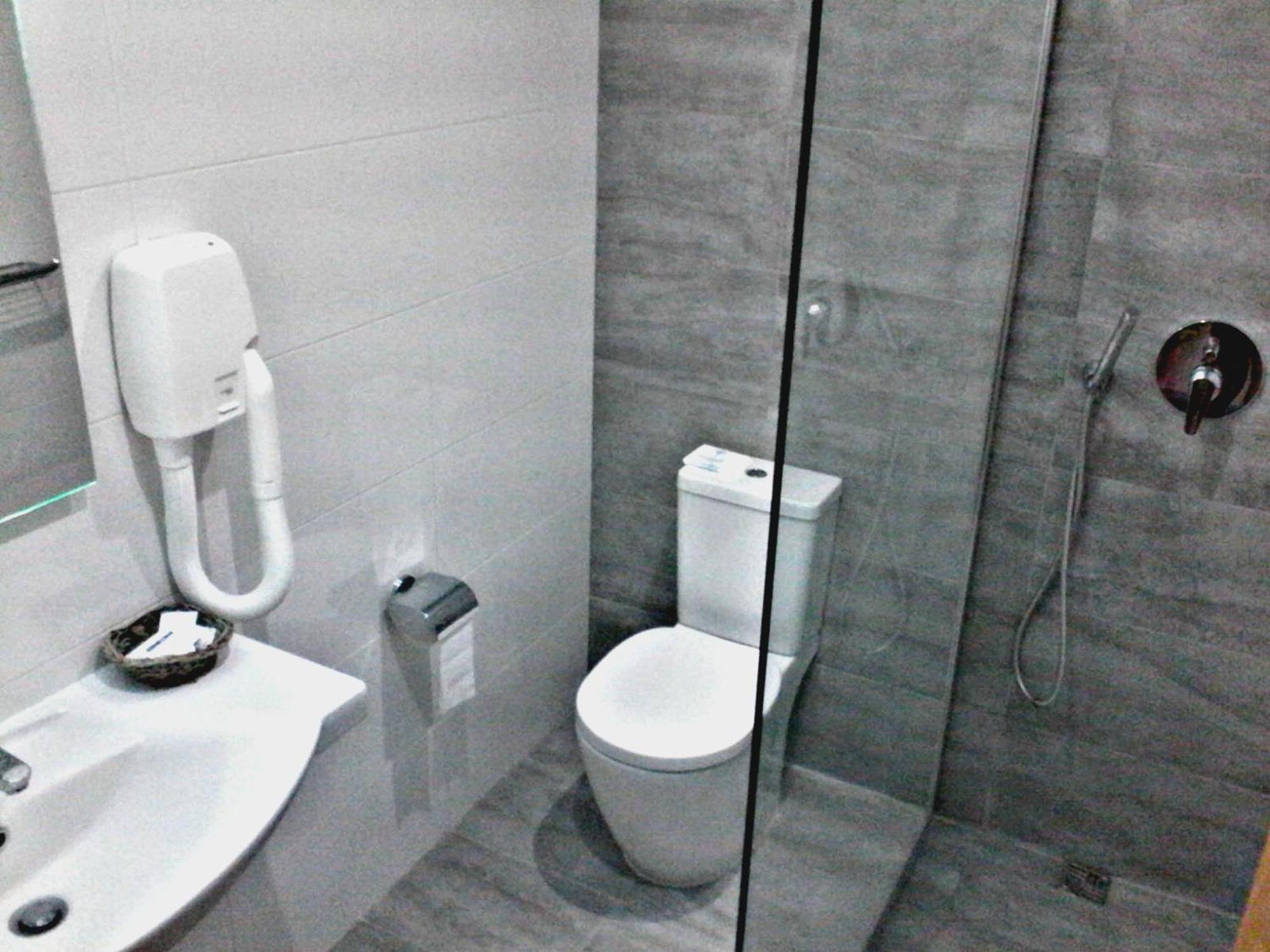 Double or Twin Room Balcony,1276918666:JPEG
