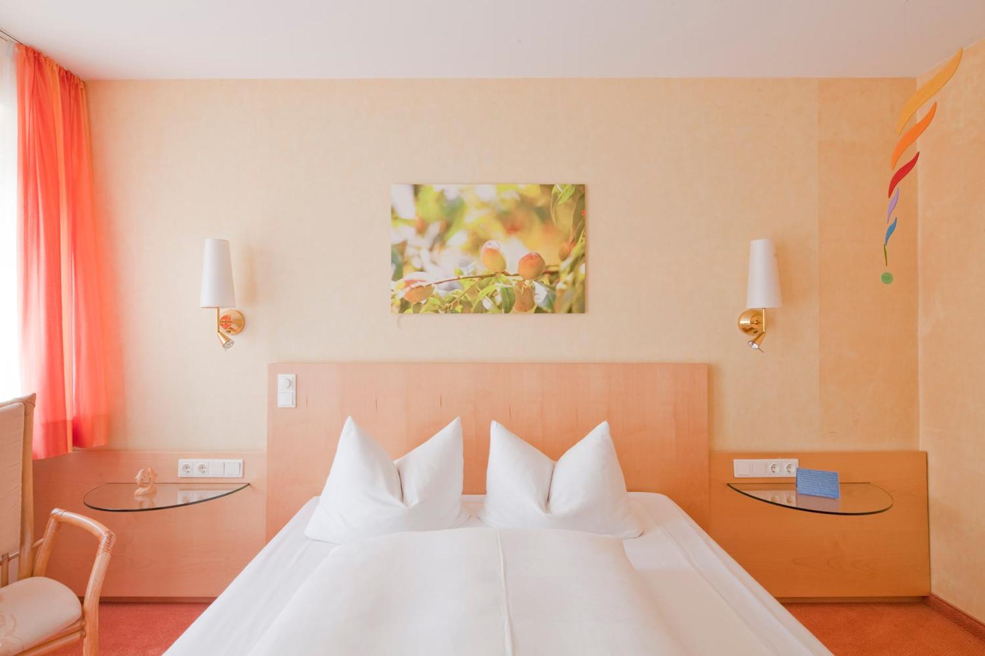 Double Room,690294312:JPEG