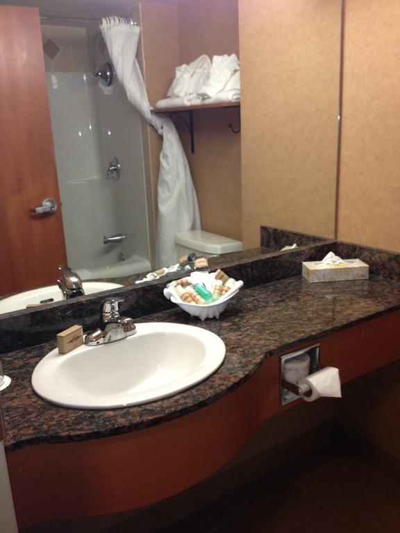 Executive Queen Room - New Building,397373514:JPEG