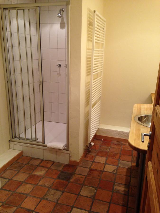Large Double Room,695808513:JPEG