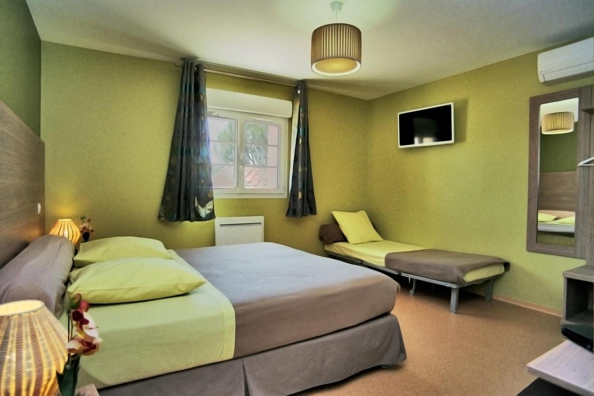 Superior Double or Twin Room,698495715:JPEG
